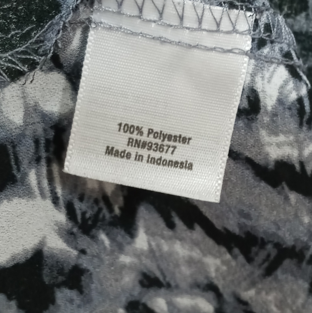 a.n.a. 3/4 sleeve print blouse - Picture 5 of 5